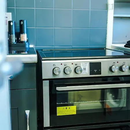 1br By Kammili - Near Centre, Universities & Hospital 아파트 맨체스터