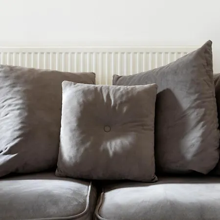 Free Parking, Large House For Contractors & Families, Sleeps 6, 15mins To Centre