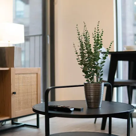 Apartament Bright 1 Bed In W Balcony