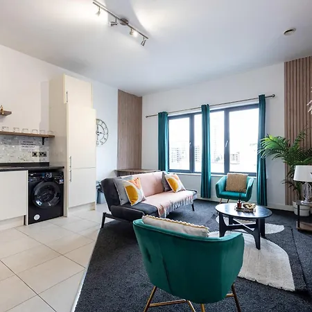 Spacious 2br - Access To Media And Old Trafford With Free Parking * Manchester