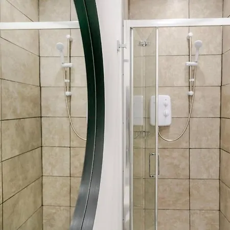 아파트 Tallis House, Near Centre, Sleeps 8 By Nmb 맨체스터