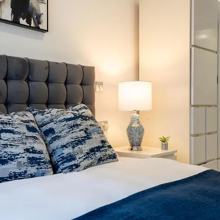 Stylish Modern In The Heart Of The