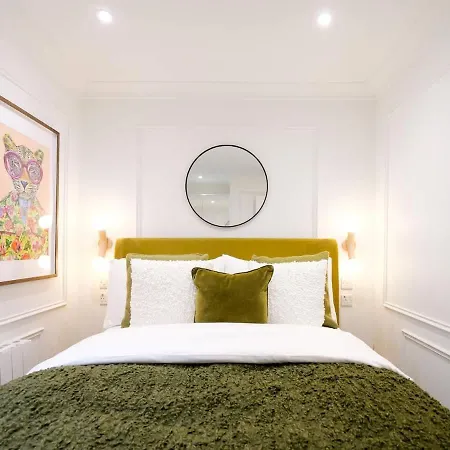 Dyehouse At The Heim Manchester