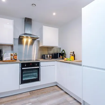 Appartamento Trafford Loft Modern In *