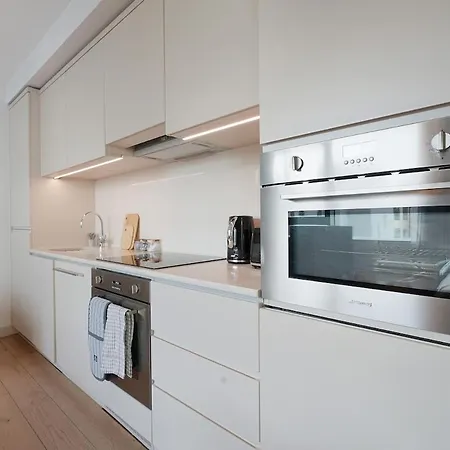 Stylish And Spacious 2 Bedroom 2 Bathroom דירה מנצ'סטר