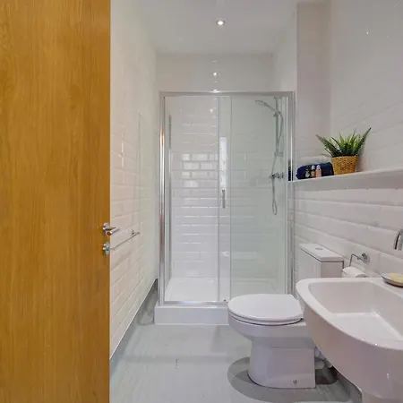 Ancoats Old Spinning Mill Free Parking - Pass The Keys *