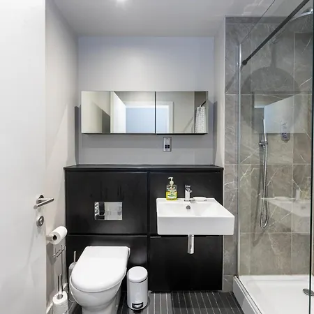 아파트 Chic 2bed Near Castlefield Canals-4min To Station 맨체스터