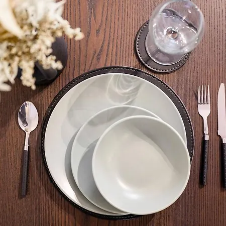 Modern 2 Bed Apartment, Salford Quays, Parking *