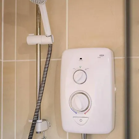 Modern 2 Bed Apartment, Salford Quays, Parking 아파트 맨체스터