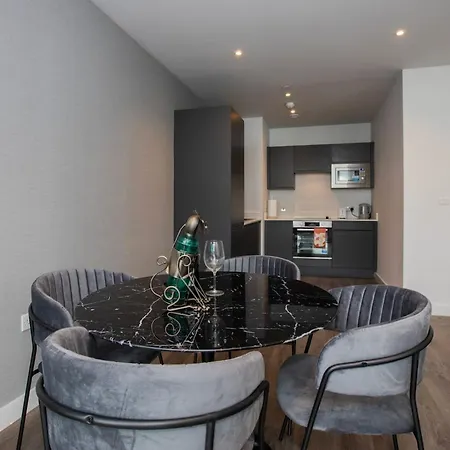 דירה Luxury Condo-terrace - Gym - Parking -