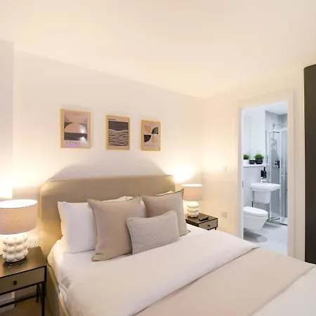 Juniper At The Heim *