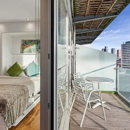 Apartament Centre 1b With Free Private Parking & Balcony *