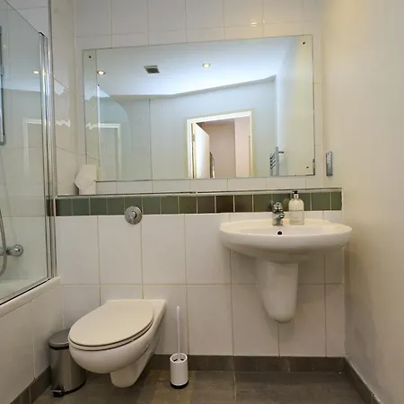 Apartment Flat *