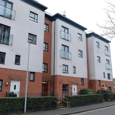 Apartman 1-schlafzimmer-wohnung- 3 Gaeste Mit Parkplatz Und Wi-fi By Interhome Manchester