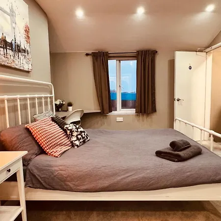 Flat In Manchester, 2 En-suite Beds, Etihad, Coop * 맨체스터