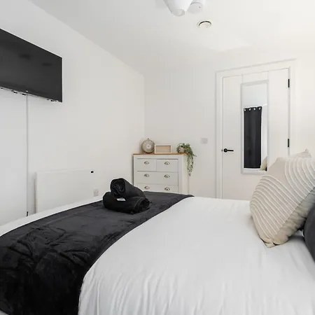 2 Bedroom - Old Trafford - Balcony - Free Parking 曼彻斯特
