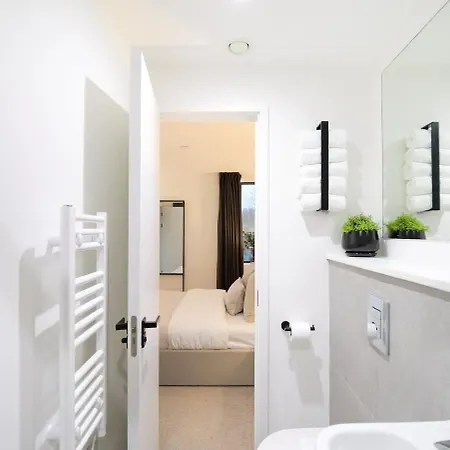 Juniper At The Heim Apartament