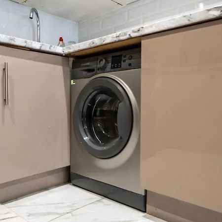 Stylish Modern In The Heart Of The