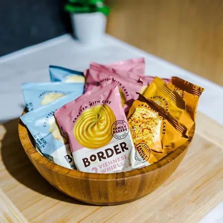 Appartamento Salford Serenity Suite - Modern & Stylish 2-Br For 6 - Balcony Views & Parking By Parydise Properties *