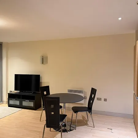 아파트 Spacious 2-Bed Apartment In Manchester City Centre