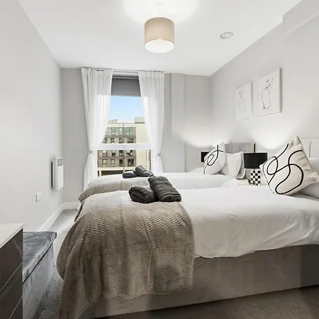 Lux 2bd, Free Parking & Wifi, Near Mcr Center And Media * マンチェスター