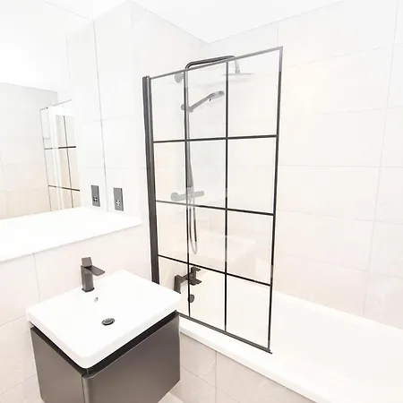 Wonderful 2bed In *