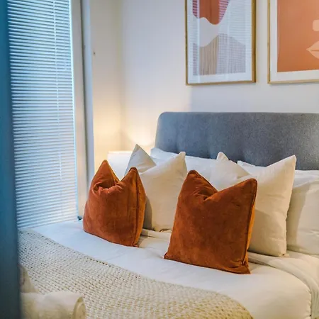 Trafford Loft Modern In Apartmán *
