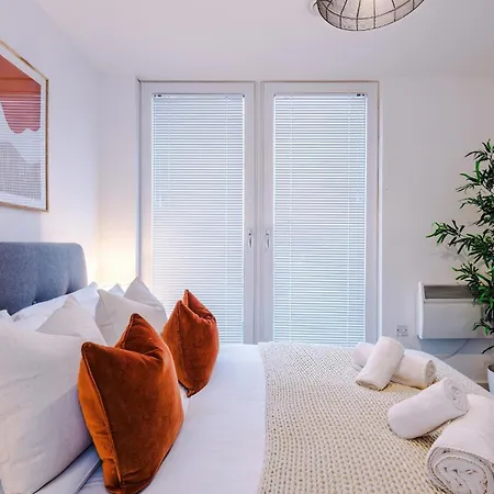 Trafford Loft Modern In Apartmán Manchester