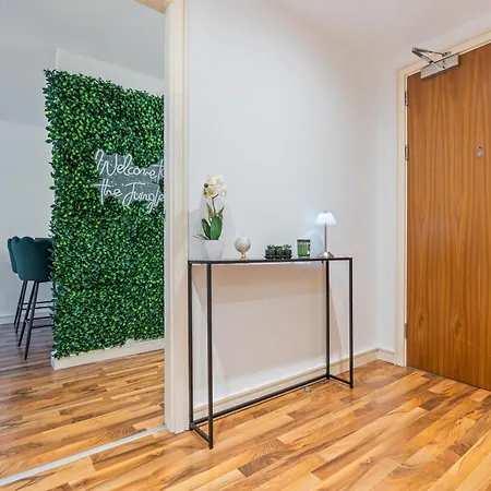 Apartamento 2-bed Apt-sleeps 5-long Stays-oxford St *