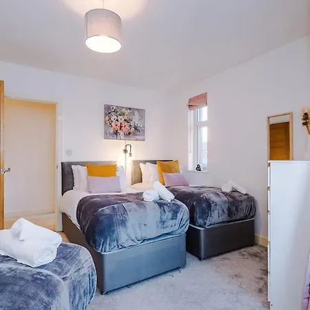 Luxury 2 Bed Close To Coop Etihad And Centre Манчестер