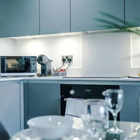 View With Pool Διαμέρισμα Μάντσεστερ