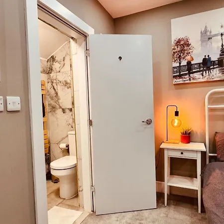 아파트 Flat In Manchester, 2 En-suite Beds, Etihad, Coop *