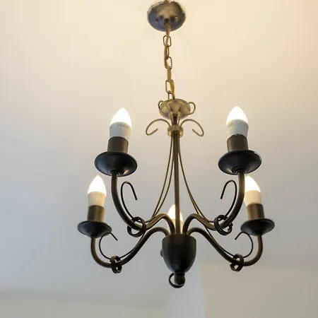 Apartamento Free Parking, Large House For Contractors & Families, Sleeps 6, 15mins To Centre Manchester