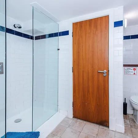 Modern 2br Flat For 4 Full Kitchen Appartement