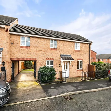 Appartamento Spacious 3 Bed - Parking, Wi-fi & Garden Manchester