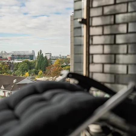 公寓 2 Bedroom - Old Trafford - Balcony - Free Parking *