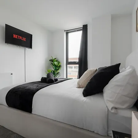 Διαμέρισμα 2 Bedroom - Old Trafford - Balcony - Free Parking Μάντσεστερ