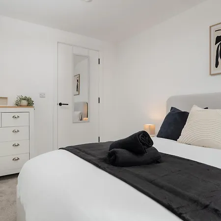 Διαμέρισμα 2 Bedroom - Old Trafford - Balcony - Free Parking