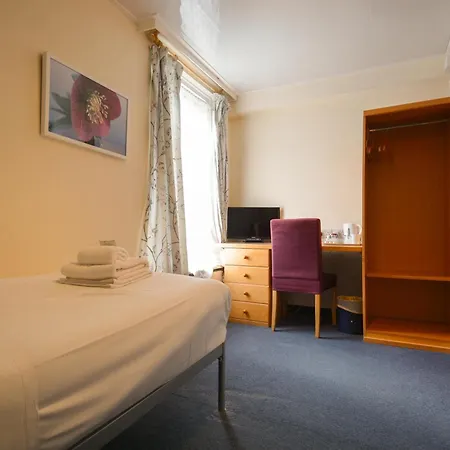 Luther King House 2* Manchester