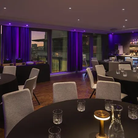 Doubletree By Hilton Piccadilly