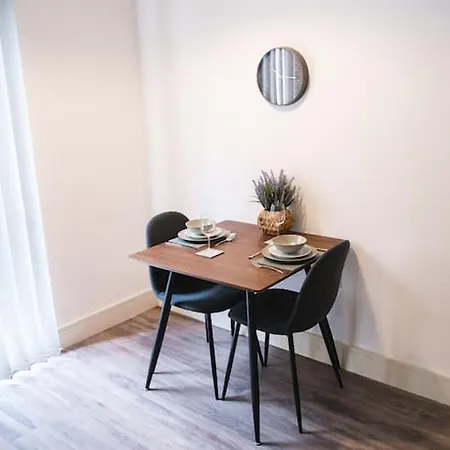 Staycay - Modern 1-bed In Centre דירה מנצ'סטר