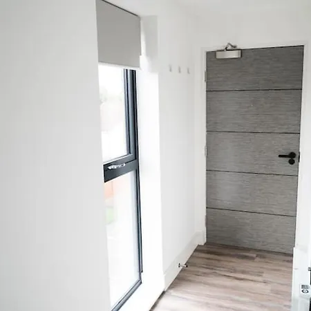 The Interchange - 2-bed - Brand New - Манчестер