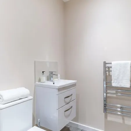 Fantastic 1 Bed Flat - Sleeps 3