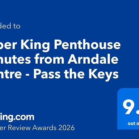 Super King Penthouse Minutes From Arndale Centre - Pass The Keys