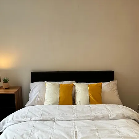 Daisybank Co-living - Private Self-cater Tatil Evi