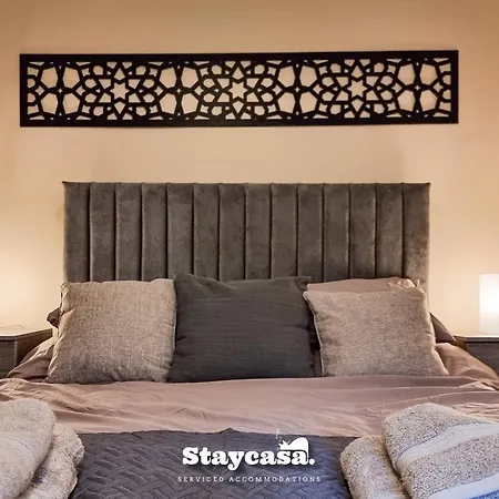 Spacious 5br In Leafy Withington - 19677 *