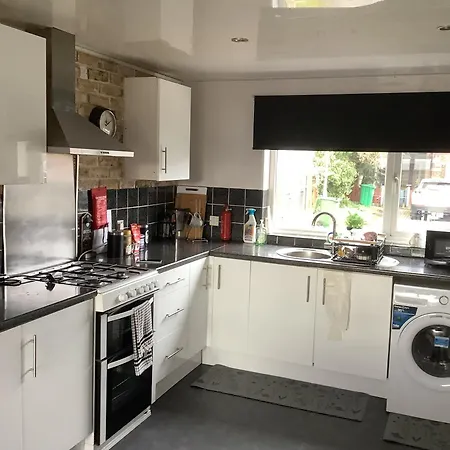 Nyaraló 5 Bedrm Hse! Ev! & Nr Citycentre! Manchester