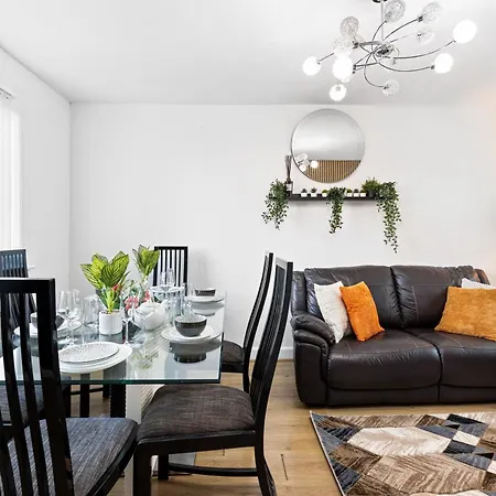 Comfy Bedroom Getaway Tatil Evi