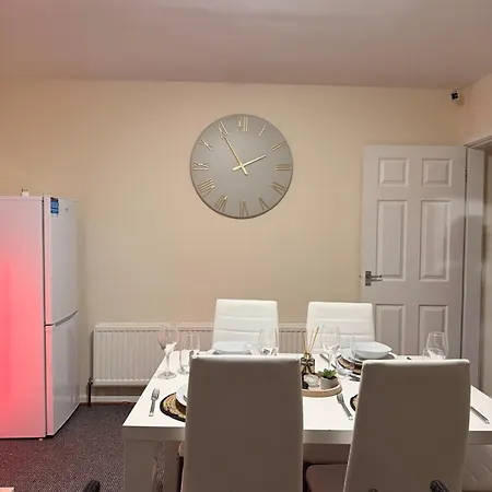 House In - G Escape Holiday home *