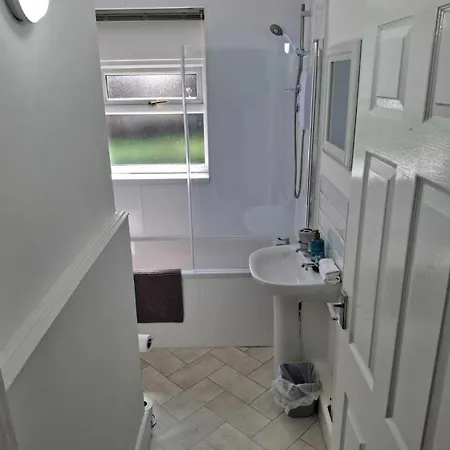 Сasa de vacaciones Cosy 2-bed House In